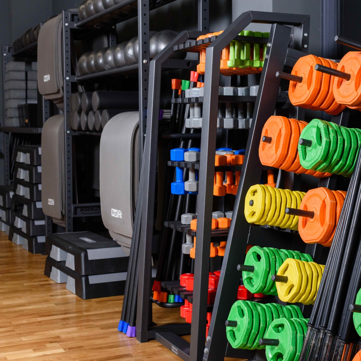 Гантель в виниловой оболочке, шестигранник PROFI-FIT 1 кг, зеленая — изображение 6